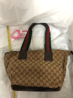 （分類：）位於 。 由 janujanuary11 提交（商品編號 1462712339，圖片 1）。簡介： 。