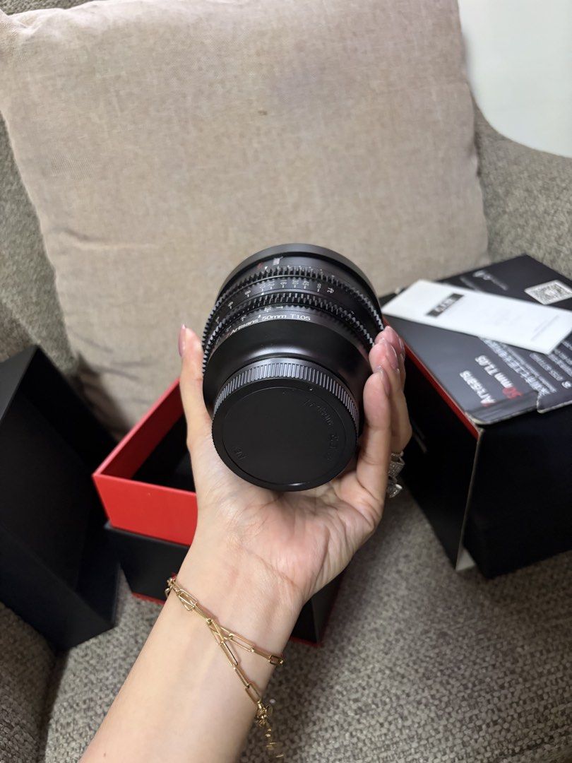 7artisans 50mm T1.05 Cine Lens (Category: Cameras) located in Manila. Submitted by smteleron03 (Listing ID 1462791771, Image 2). Description: 7artisans 50mm T1.05 Cine Lens for Sony-E-Mount Camera, Manual Focus Large Aperture Mirrorless Camera Lenses Nego with receipts .