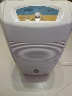 （分類：）位於 。 由 yqpaaar 提交（商品編號 1462847070，圖片 1）。簡介： 。