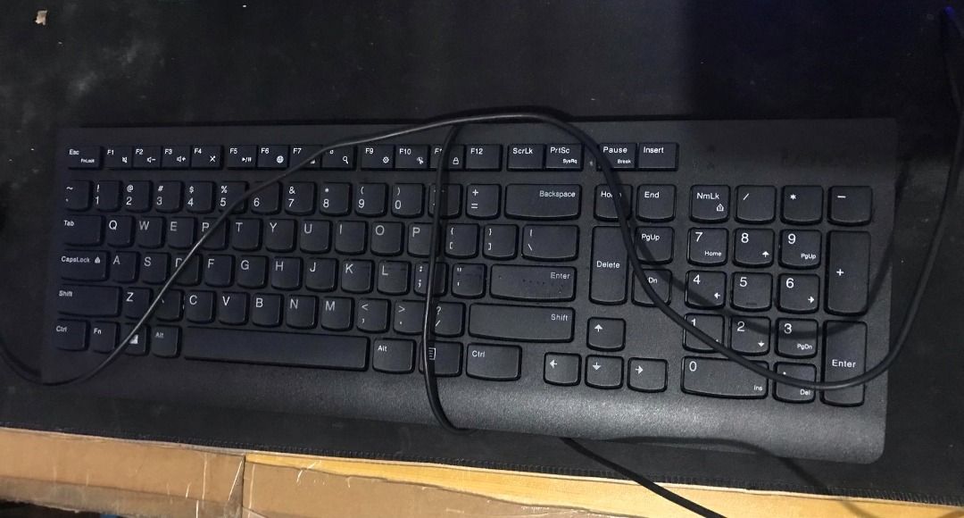 A4Tech Wired Keyboard (Category: Computer Keyboard) located in Marikina City. Submitted by chell.da (Listing ID 1462767823, Image 2). Description: - Standard black wired keyboard - Full layout with numeric keypad - Plug and play for easy setup - Ideal for everyday home or office use.