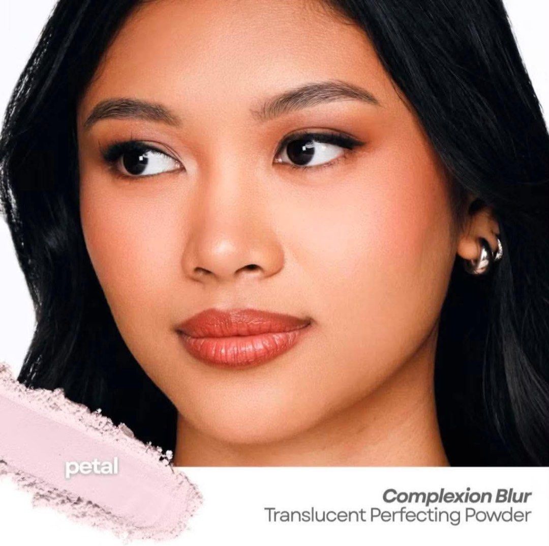Absidy Beauty Base Complexion Blur Translucent Perfecting Powder (Category: Makeup) located in San Jose del Monte. Submitted by yumiii24 (Listing ID 1462863085, Image 3). Description: Absidy Powder Mini Mini size 3g Oat 2 Petal 6 Honey 3.