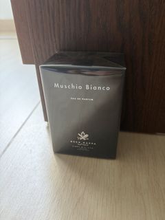 （分類：）位於 。 由 sandragao 提交（商品編號 1462715957，圖片 1）。簡介： 。