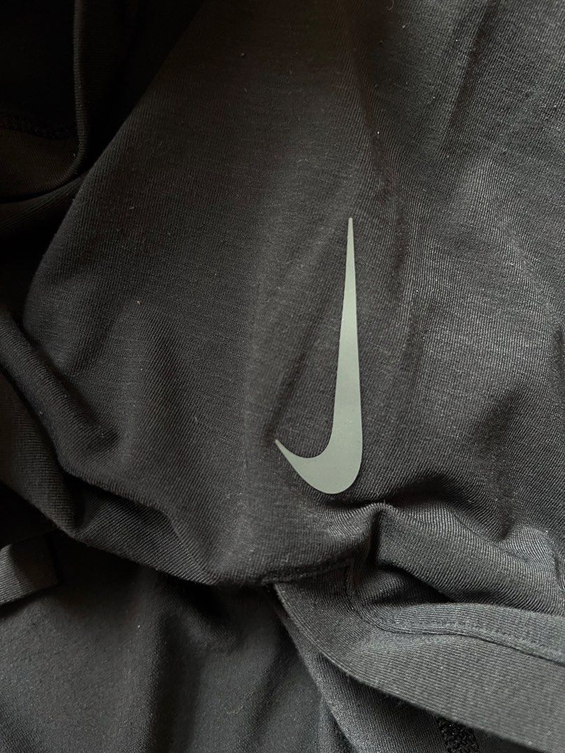 Nike Activewear Shirt (Category: Activewear) located in Borongan. Submitted by thriftsbyblas (Listing ID 1462689885, Image 3). Description: .