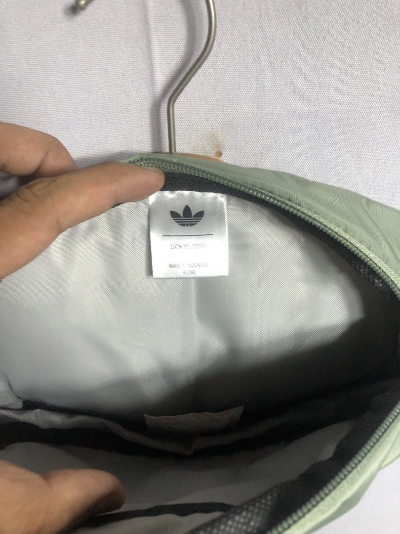 Adidas belt bag (Category: Belt bags, Clutches and Pouches) located in Cagayan de Oro. Submitted by kennymiiiiii (Listing ID 1462713704, Image 3). Description: Brand new woth tag C56.