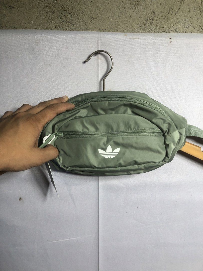 Adidas belt bag (Category: Belt bags, Clutches and Pouches) located in Cagayan de Oro. Submitted by kennymiiiiii (Listing ID 1462713704, Image 1). Description: Brand new woth tag C56.