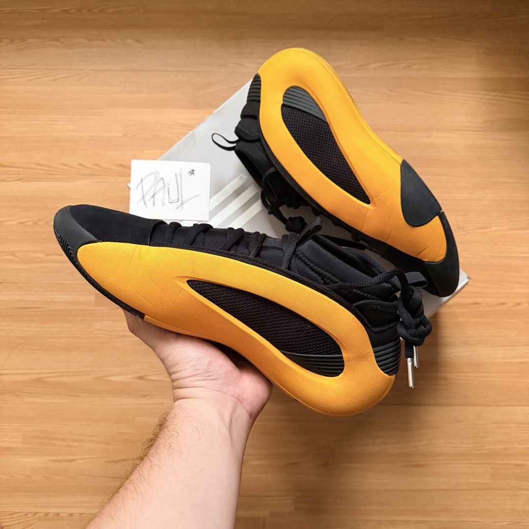 Adidas Harden Volume 8 (Category: Sneakers) located in Pasay City. Submitted by quid4sale (Listing ID 1462716625, Image 3). Description: FOR SALE HARDEN VOLUME 8 FS HARDEN V8 SIZE: 8.5US Mens CONDITION: 8.8/10 USED, VISIBLE SIGN OF USAGE BUT STILL IN GREAT CONDITION P5000 ONLY DM 🤝.
