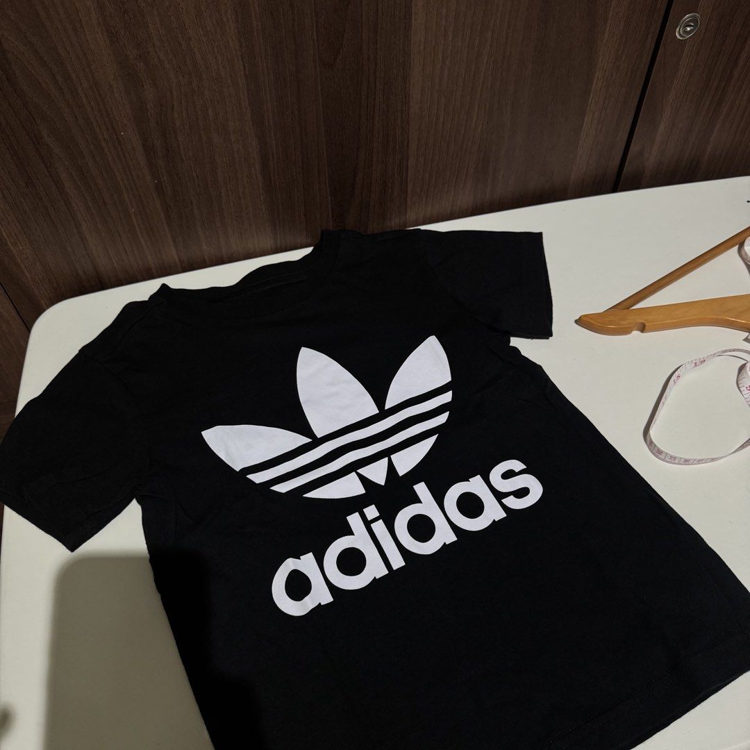Adidas kids tshirt (Category: Babies & Kids Fashion) located in Valenzuela. Submitted by shop.spark.joy (Listing ID 1462883387, Image 1). Description: 19 x 14 in.