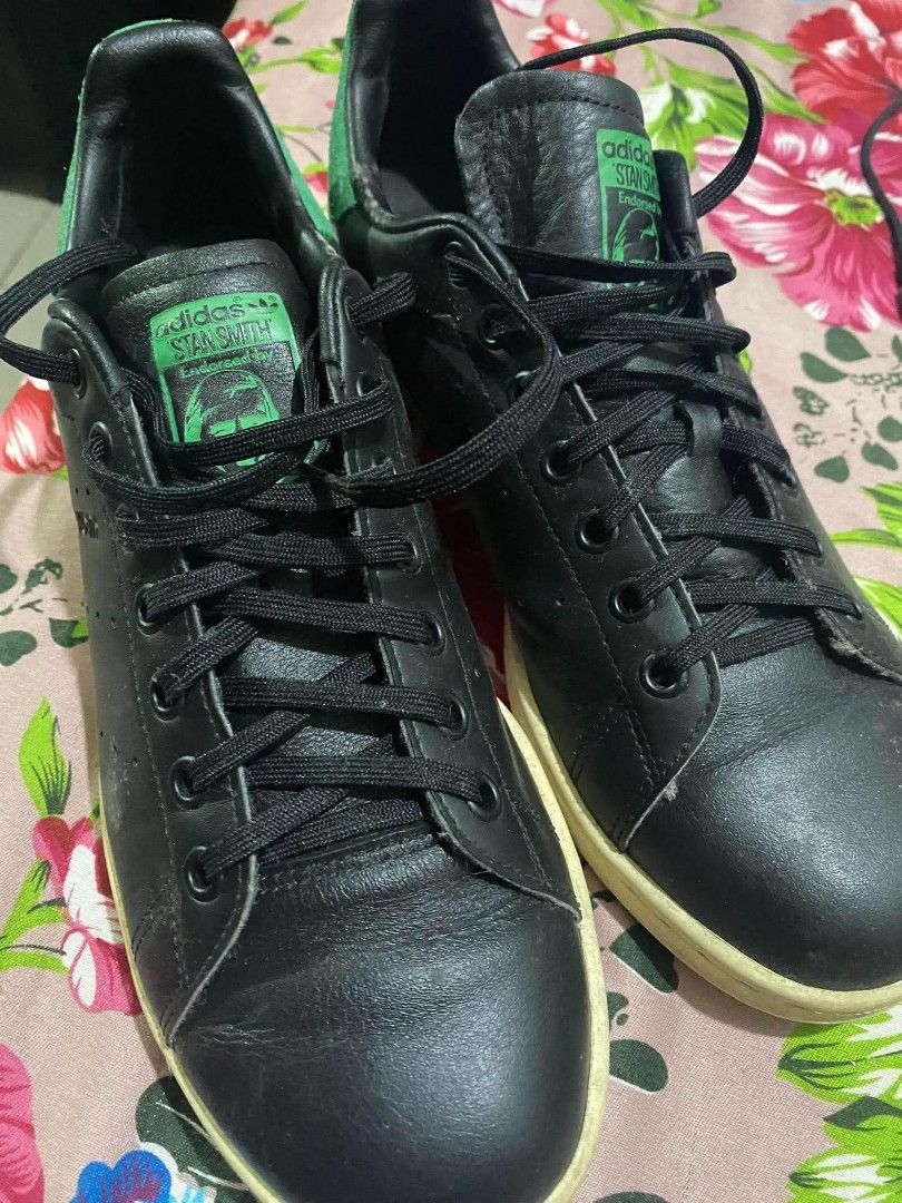 Adidas Stan Smith (Category: Sneakers) located in Navotas City. Submitted by piozonvhon (Listing ID 1462815467, Image 1). Description: Adidas Stan Smith RFS decluttering .