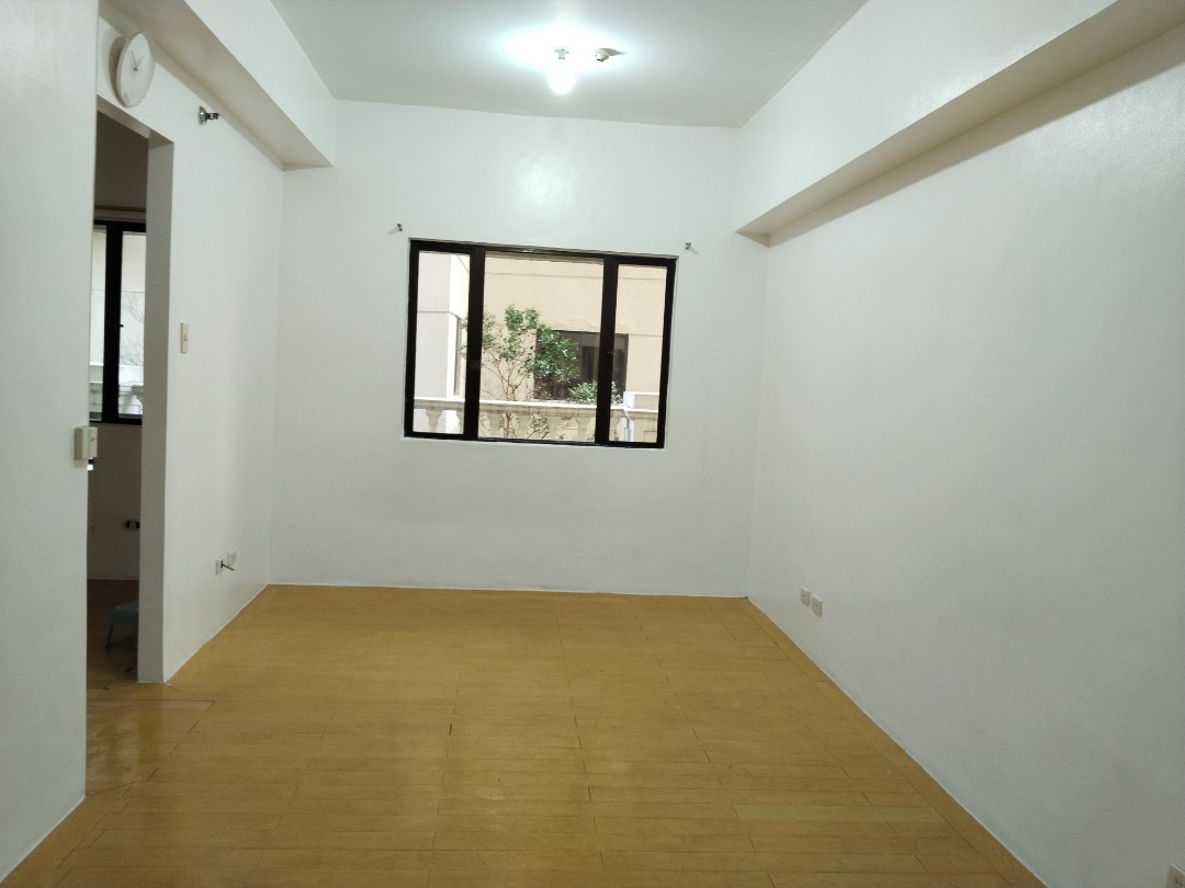 (Category: ) located in . Submitted by guzmandolosarealty.corp (Listing ID 1462725682, Image 1). Description: .