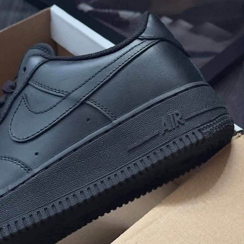 Air force 1 all black❤ (Category: Casual Shoes) located in Manila. Submitted by johnricoma60523 (Listing ID 1462718049, Image 2). Description: For more details? Just pm on me🫰 📍All size available 📍Open for COD/meet up or gcash payment 📍F you want to order I give you best High Quality💯 📍Thank you for trusting me🫡🫶.