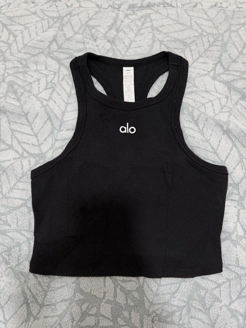 Alo Aspire Tank Top (Category: Activewear) located in Dasmarinas. Submitted by shoppingaccount__ (Listing ID 1462711074, Image 3). Description: .
