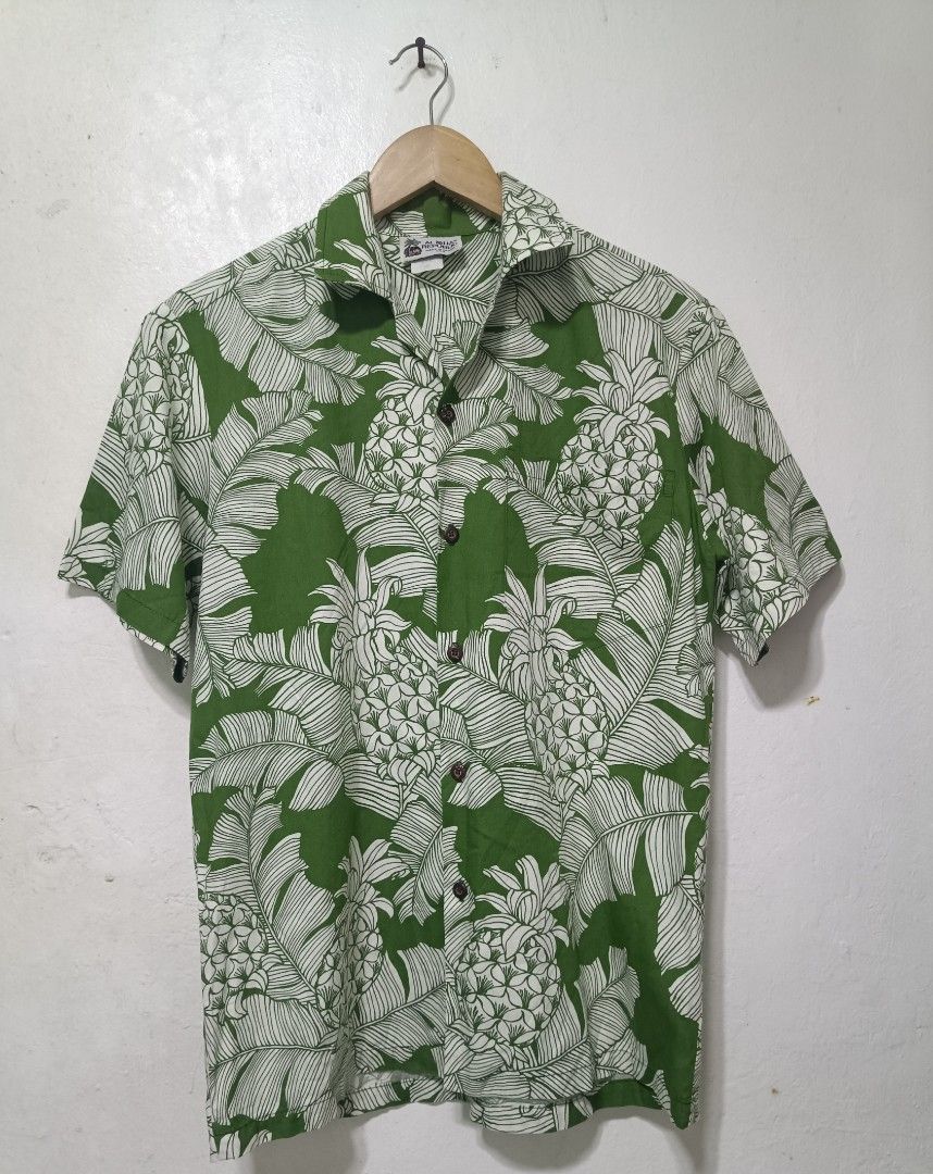 Aloha republic Hawaiian shirt (Category: Activewear) located in Muntinlupa City. Submitted by kamiseta01 (Listing ID 1462835639, Image 1). Description: authentic aloha republic Hawaiian shirt made in Hawaii USA small brand new condition vintage wooden buttons.