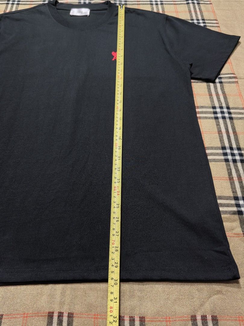 AMI (Category: Tshirts & Polo Shirts ) located in Baguio. Submitted by curated_luxe_brandeds (Listing ID 1462799243, Image 3). Description: AMI DIMENSION :L30 X W23 SIZE XL ON TAG SEE PICS FOR DETAILS EXCELLENT CONDITION COLOR MAY VARY DUE TO LIGHTING MOP BDO /GCASH NO COD /COP FB PAGE /CAROUSELL : curated_luxe_brandeds FACEBOOK SELLING ACCOUNT : Esteph Colpita SA PHYSICAL STORE:STALL 324A THIRD FLOOR SKYWORLD SESSION ROAD BAGUIO CITY.