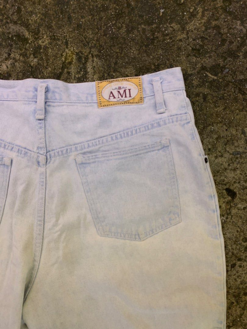AMI Light Wash Denim Shorts (Category: Shorts) located in Manila. Submitted by thrift2mnla (Listing ID 1462812948, Image 2). Description: - Brand: AMI - Style: Light wash denim shorts - Fit: Relaxed fit - Features: Classic five-pocket style, button and zip fly closure - Occasion: Great for casual wear - Condition: Please check photos for details.