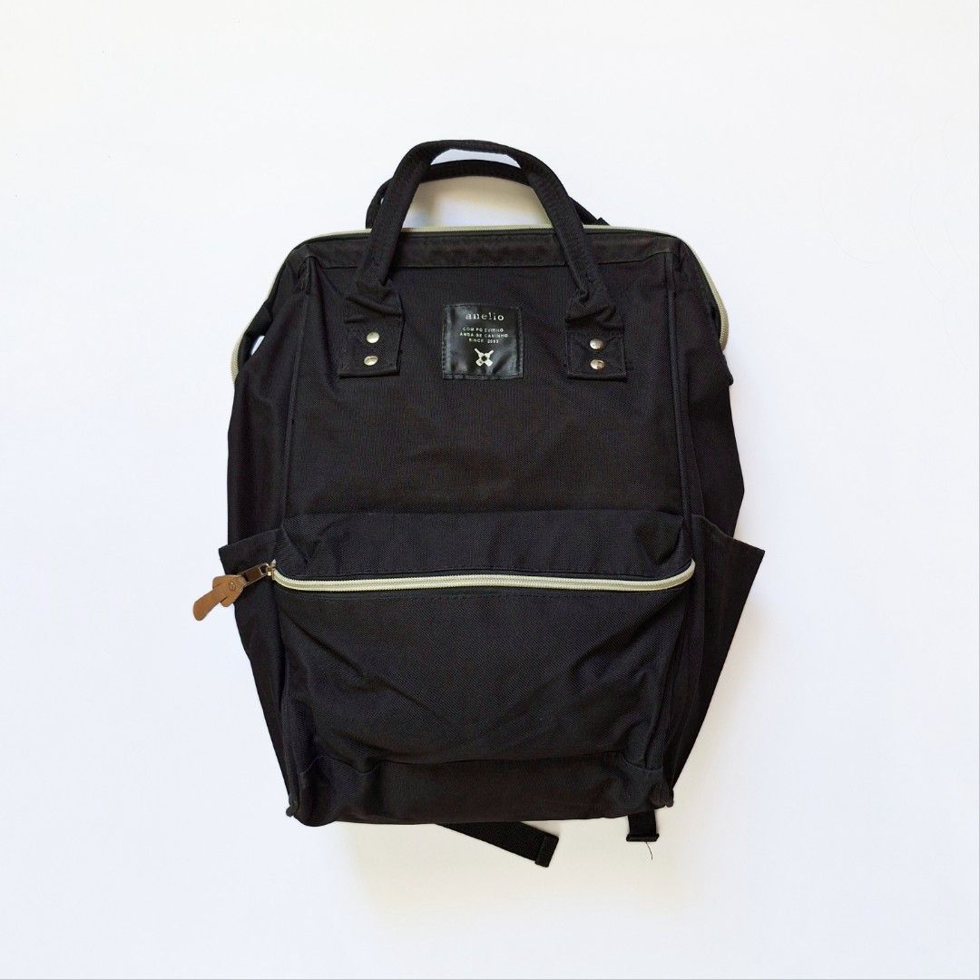 Anello Backpack Black (Category: Backpacks) located in Tarlac. Submitted by brownbasket (Listing ID 1462696585, Image 1). Description: Price + Sf MOP: Gcash | MariBank MOD: J&T.
