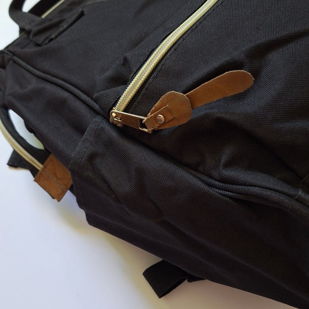 Anello Backpack Black (Category: Backpacks) located in Tarlac. Submitted by brownbasket (Listing ID 1462696585, Image 3). Description: Price + Sf MOP: Gcash | MariBank MOD: J&T.