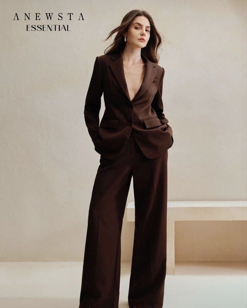 Anewsta Business attire (Category: Sets or Coordinates) located in Makati City. Submitted by namikilove85798 (Listing ID 1462857825, Image 1). Description: Bought this for ₱3,690. But the size was too big for me. .