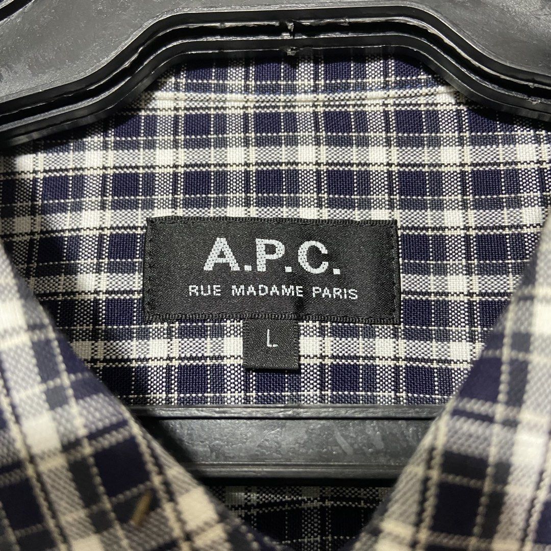 A.P.C Checkered Short sleeve Polo (Category: Tshirts & Polo Shirts ) located in Cebu City. Submitted by kibinilats (Listing ID 1462769671, Image 3). Description: A.P.C Checkered Short sleeve Polo Good as new Size Large 20.5x29 Pm.