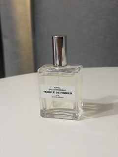 由 fefe__store (刊登 ID 1462762565，圖片 1) 提交，位於 的 (類別：)，說明：。