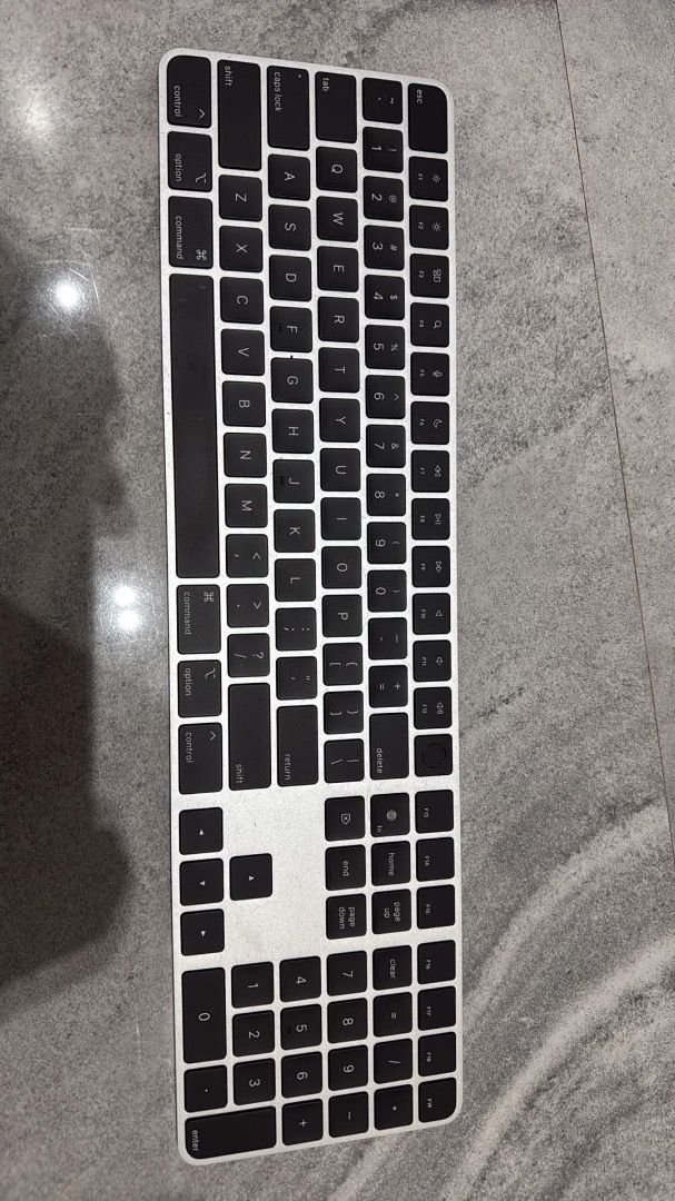 Apple Magic Keyboard w/ Touch ID (Category: Computer Keyboard) located in Quezon City. Submitted by olibias13 (Listing ID 1462841036, Image 1). Description: Apple Magic Keyboard with Touch ID Barely used Impulse buy but not useful for me Works still very well Bluetooth No cable or box .