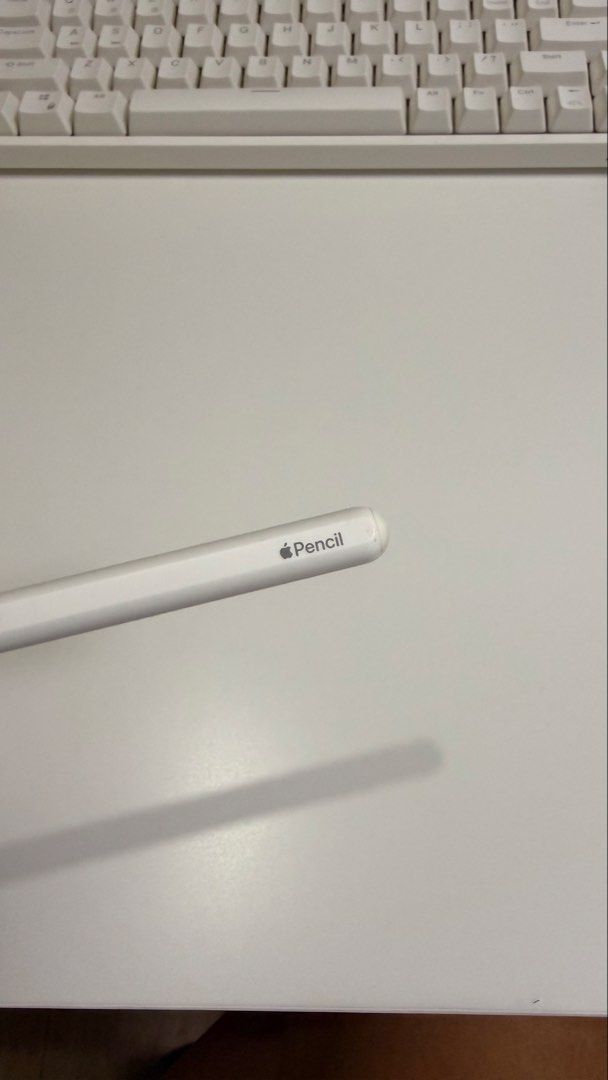 Apple Pencil 2nd Generation — Defective/For Repair (Category: Other Mobile & Gadget Accessories) located in Santa Rosa. Submitted by jbonn (Listing ID 1462725172, Image 2). Description: - The tip stopped working after it fell - Selling it as parts only or for repair - Nego price if sure buyer - Need funds para makabili new 🥲 .