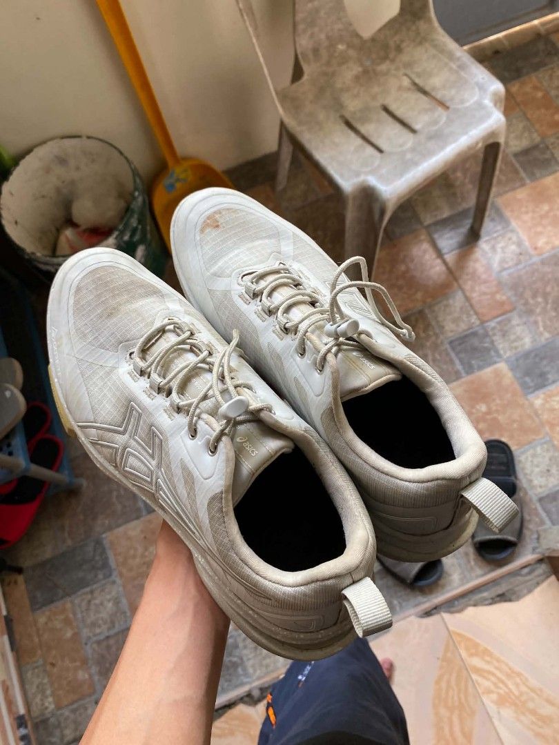ASICS GORETEX (Category: Sneakers & Footwear) located in Manila. Submitted by aize2thrft (Listing ID 1462731815, Image 1). Description: ASICS GORETEX SHOES LIGHTLY USED NEEDWASH ONLY NO ISSUE SIZE 7/25cm.