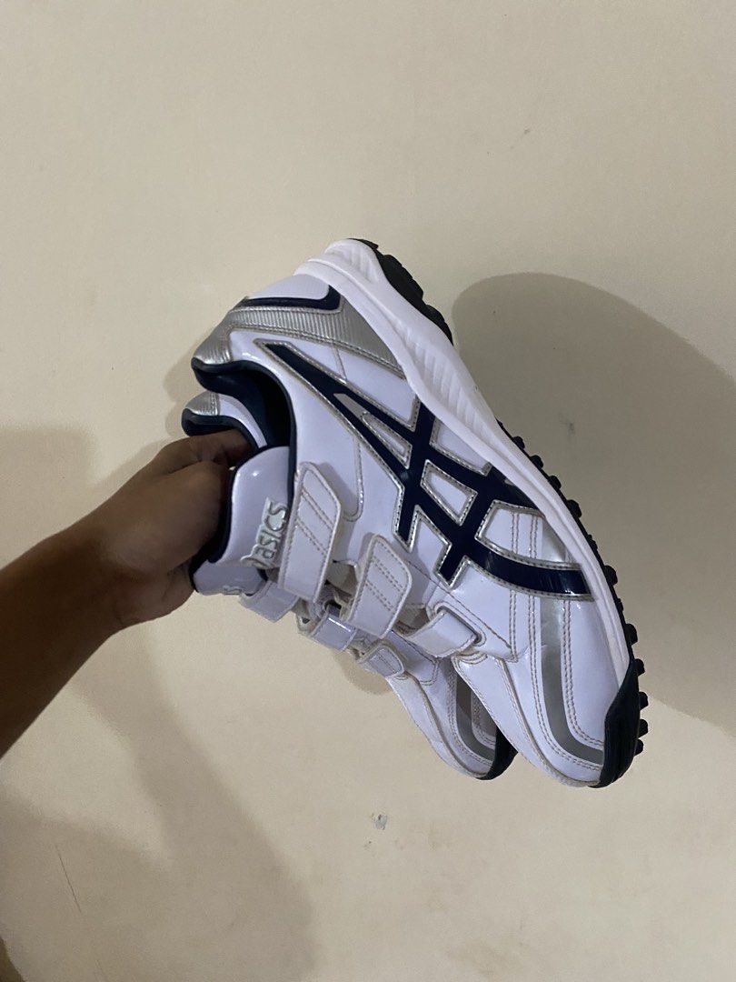 ASICS Neorevive TR 2 (Category: Casual Shoes) located in Zamboanga. Submitted by thrifted_11 (Listing ID 1462797291, Image 2). Description: good condition asnew.