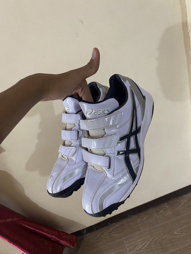ASICS Neorevive TR 2 (Category: Casual Shoes) located in Zamboanga. Submitted by thrifted_11 (Listing ID 1462797291, Image 1). Description: good condition asnew.