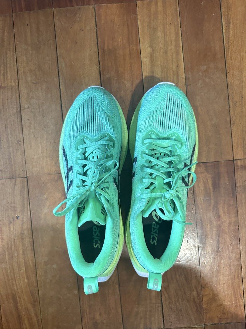 Asics Superblast 2 (US 10) (Category: Casual Shoes) located in Muntinlupa City. Submitted by alabang__thrift (Listing ID 1462764922, Image 2). Description: Mileage 65km - strava.