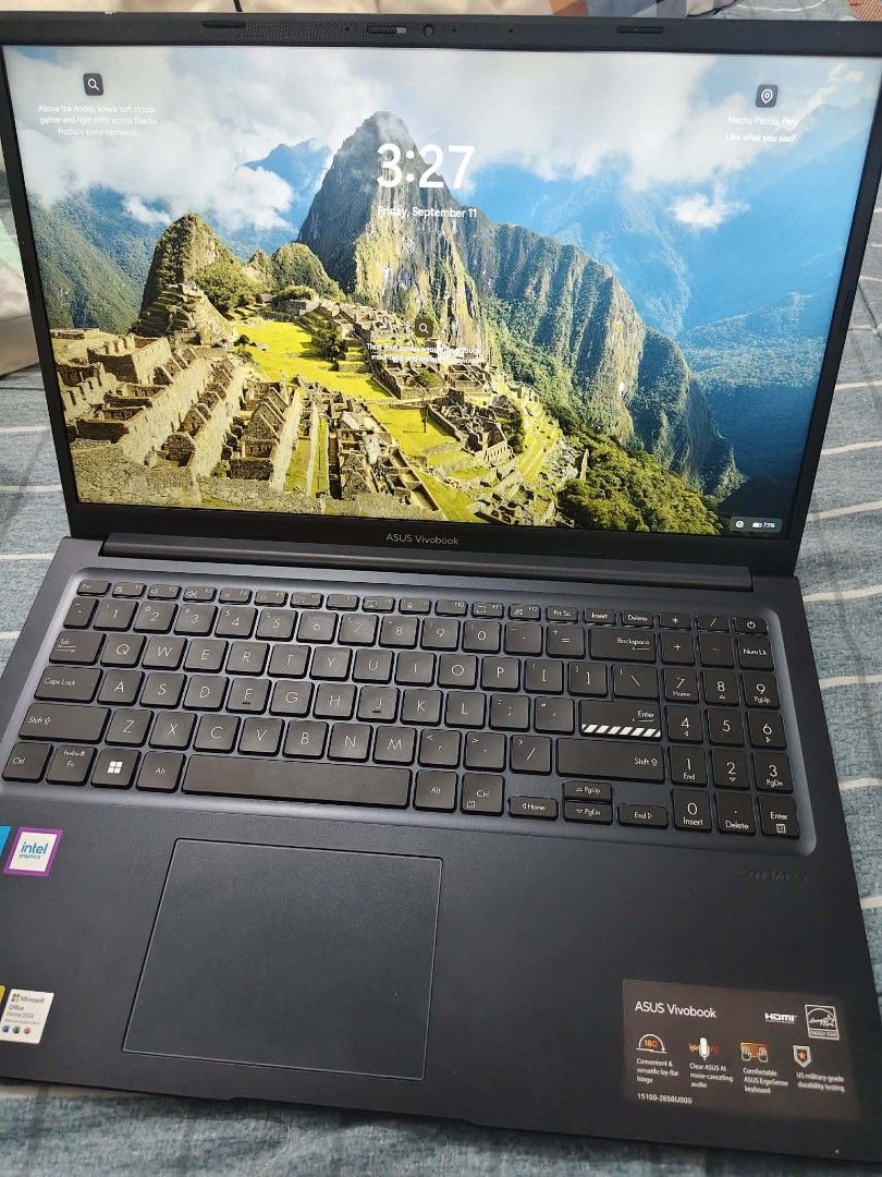 ASUS Vivobook 15X Laptop (Category: Laptops & Notebooks) located in Cebu City. Submitted by mariatweedehunds (Listing ID 1462873606, Image 2). Description: Like new Last December palang gipalit for 36,995 Rfs: need cash Original receipt available. With it's original Bag and charger Meet up inside SM Mabolo, Sunday only available. Cash or Online transfer. Serious buyer only, slightly negotiable..