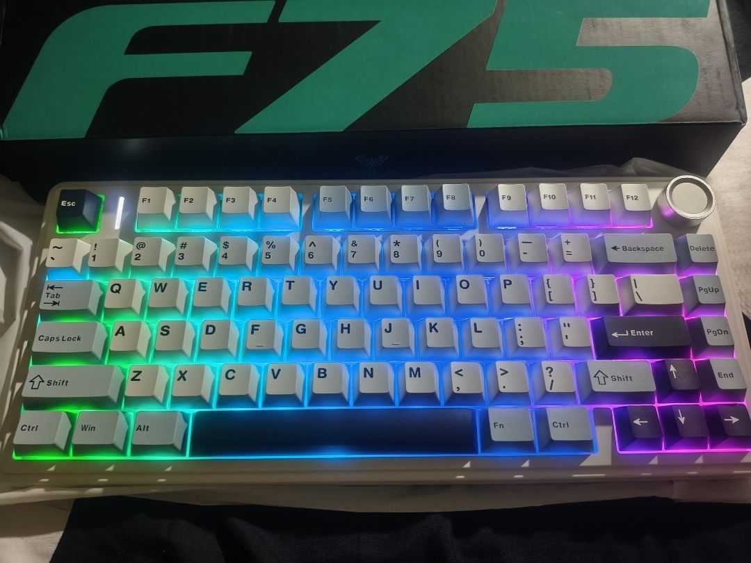 Aula F75 (Bnew With Factory Defect ) (Category: Computer Keyboard) located in Manila. Submitted by clicknflip_ph (Listing ID 1462830879, Image 1). Description: ❗Issue : Volume Knob not working No other issue since , tested ko na po pwede din matest sa meetup😗 ✅ Complete Unused inclusions, Cable, Keycap puller, Free Switches, Cover, Papers 📍Bicol now po e pero pwede COD or COP LBC.