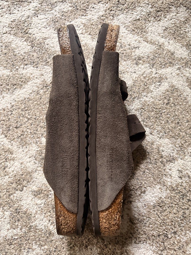 Auth Preloved Arizona Birkenstock (Category: Slippers & Slides) located in Paranaque City. Submitted by silentstone.dolphin (Listing ID 1462772237, Image 3). Description: Suede Leather.. Choco Brown Color.. Brass Buckle.. Size 42RF.. Super Gwapo in Actual😍.