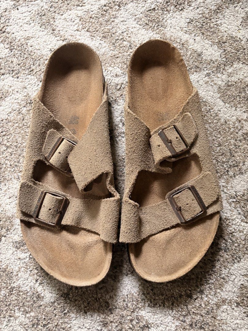 Auth Preloved Birkenstock Arizona (Category: Slippers & Slides) located in Paranaque City. Submitted by silentstone.dolphin (Listing ID 1462773197, Image 1). Description: Suede Leather.. Taupe Color.. Brass Buckle.. Size 42RF.. Clean&Ready to Wear..👌 Super Gwapo in Actual😍 .