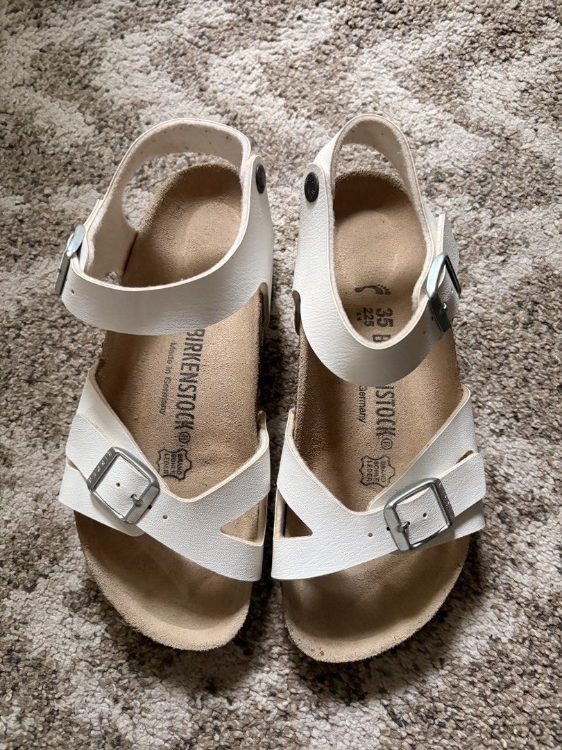 Auth Preloved Birkenstock Rio Sandals (Category: Babies & Kids Fashion) located in Paranaque City. Submitted by silentstone.dolphin (Listing ID 1462780683, Image 1). Description: Good as New!👌 Size 35N.. Fits Small Women.. Super Pretty in Actual😍.