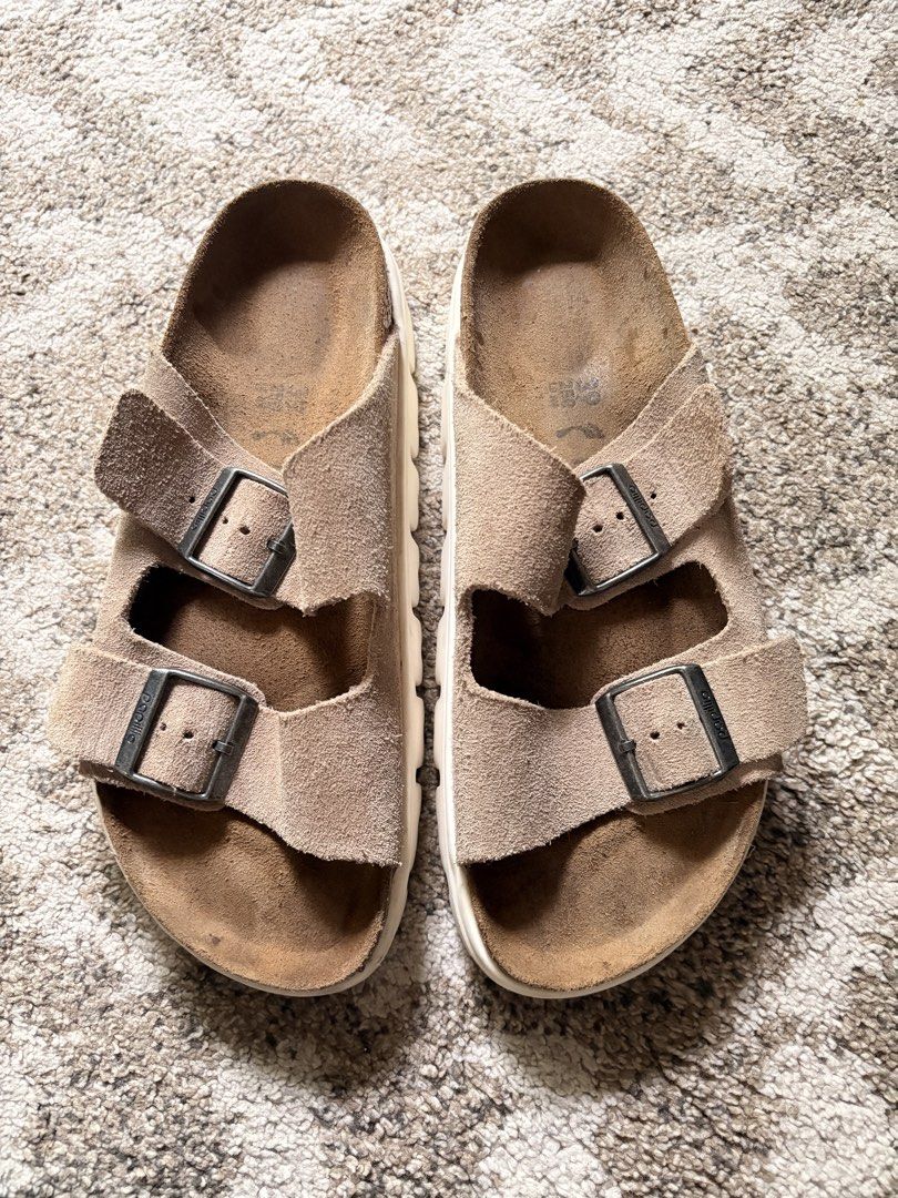 Auth Preloved Papillio by Birks Chunky Flatform (Category: Slippers and slides) located in Paranaque City. Submitted by silentstone.dolphin (Listing ID 1462779028, Image 1). Description: Suede Leather .. Taupe Color.. Visible Print.. Brass Buckle.. Size 39N.. Super Classy&Pretty in Actual😍.