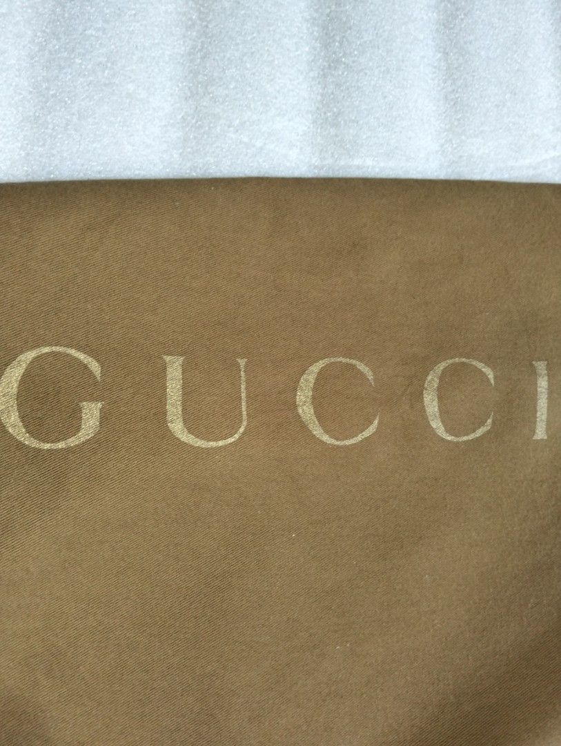 Authentic GUCCI dust bag dustbag (Category: Luxury Bags & Wallets) located in Zamboanga. Submitted by luxuryaccessories_ella.2022 (Listing ID 1462718733, Image 2). Description: Authentic 👉sized by cm ( centimeters) 👉 already wash 👉add sf 👉Loc po is Mindanao 👉 shipping thru J &T add 89 sa sf 👉MOP:Gcash or BPI.