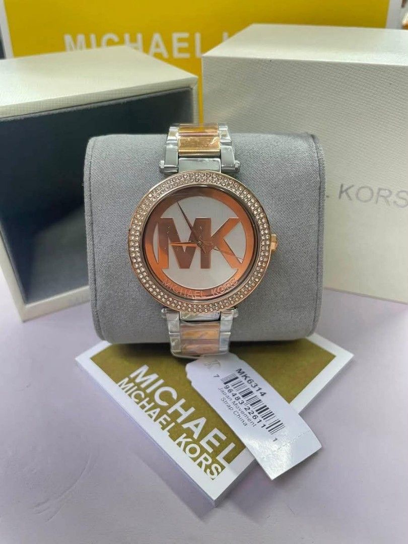 💯Authentic MK Watch for Women 🇺🇲🇺🇸 (Category: Women's Watches) located in Manila. Submitted by miunicahija06 (Listing ID 1462830532, Image 2). Description: Buy with confidence!!!🌞 🇺🇸💯authentic from US 🇺🇸 ✔️complete inclusions ✔️with warranty ✔️pawnable watch ✔️can bring to any watch center for authenticity check ⌚Money back if proven fake⌚ 🌤️RESELLERS ARE WELCOME🙋 DISCLAIMER: miunicahija06 is not affiliated with any of the brands pos