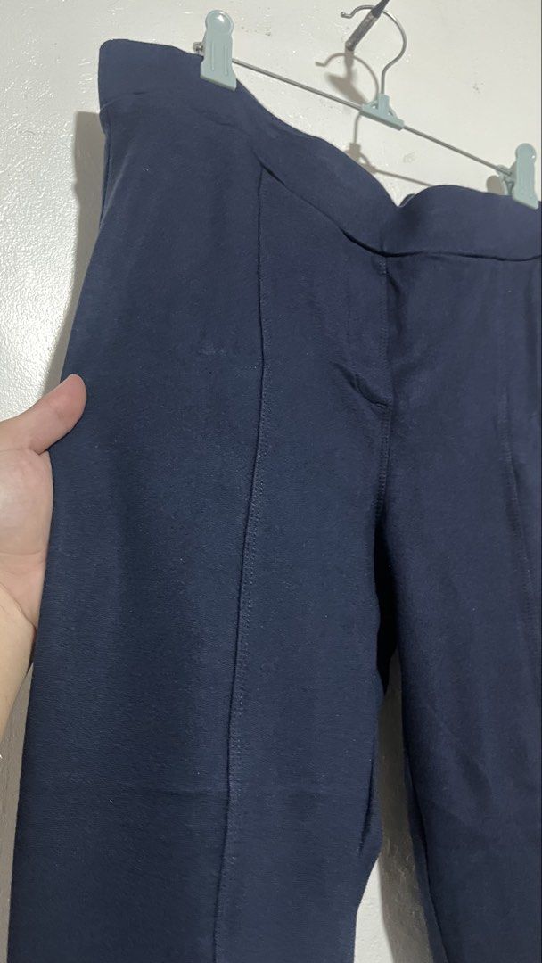 Authentic Style & Co. Navy Blue Front-Seam Pull-On Pants (Size L) (Category: Other Bottoms) located in Dinalupihan. Submitted by banditvaultco (Listing ID 1462844397, Image 3). Description: Brand: Style & Co. Size: Large (L) Color: Deep Navy Blue Features:Easy, smooth pull-on elastic waistband (no fuss zippers/buttons) Flattering stitched seam line running down the front Two fully functional back patch pockets Mid-rise fit with a clean, sleek sil