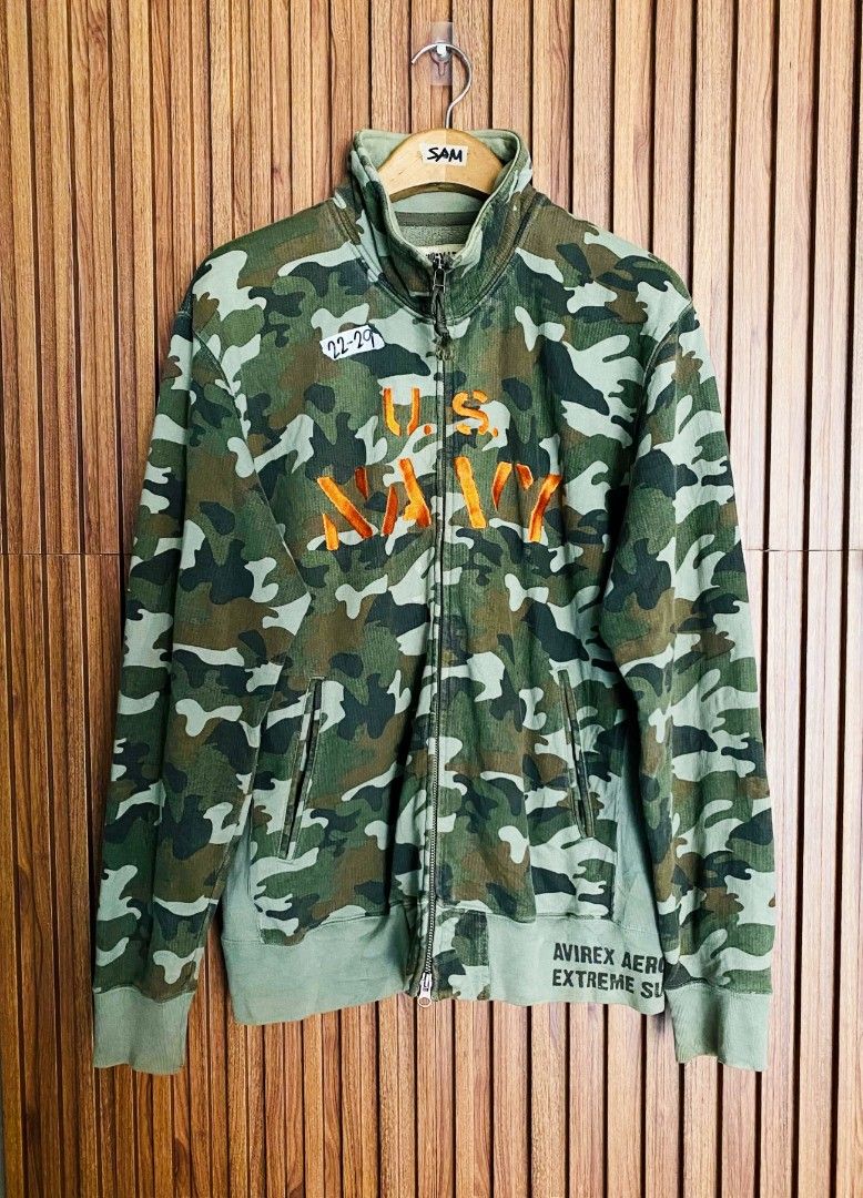 avirex vintage jacket (Category: Coats, Jackets and Outerwear) located in General Santos City (Dadiangas). Submitted by samirabdul00691 (Listing ID 1462832029, Image 1). Description: avirex U.s Navy vintage size XL dimes:w22/L29 verygood condi. issue:minimal sign of used.