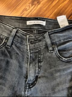 (Category: ) located in . Submitted by kikiapparels (Listing ID 1462740382, Image 1). Description: .