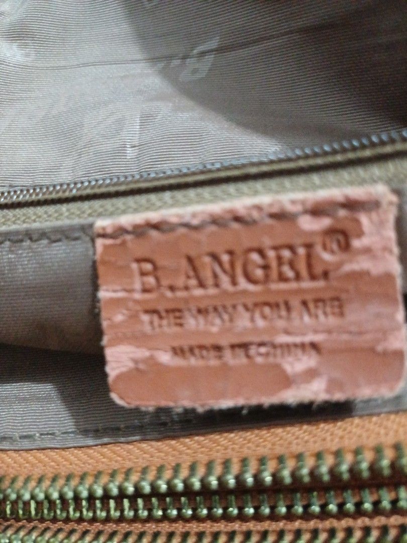 B angel (Category: Cross-body Bags) located in Manila. Submitted by leolisa_1026 (Listing ID 1462712519, Image 1). Description: B angel sling bag for women .
