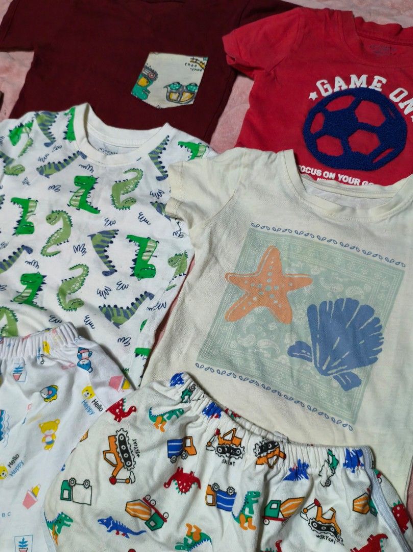 Baby boy clothes (Category: Babies & Kids Fashion) located in Las Pinas. Submitted by dnbrbnt (Listing ID 1462701662, Image 2). Description: 150 for all can fit 6mos and up loc. las piñas.