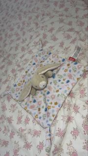 (Category: ) located in . Submitted by velmoradream.co (Listing ID 1462747929, Image 1). Description: .