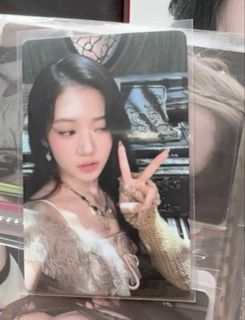（分類：）位於 。 由 kkpopcardsell 提交（商品編號 1462845262，圖片 1）。簡介： 。