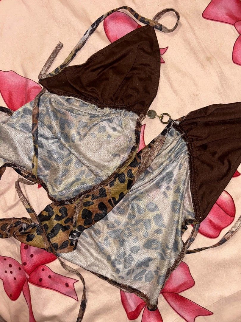 Backless Self-Tie Top in Leopard print | small (Category: Bikinis & Swimsuits) located in Makati City. Submitted by cher._. (Listing ID 1462820475, Image 3). Description: •backless self tie top •shear material price negotiable.
