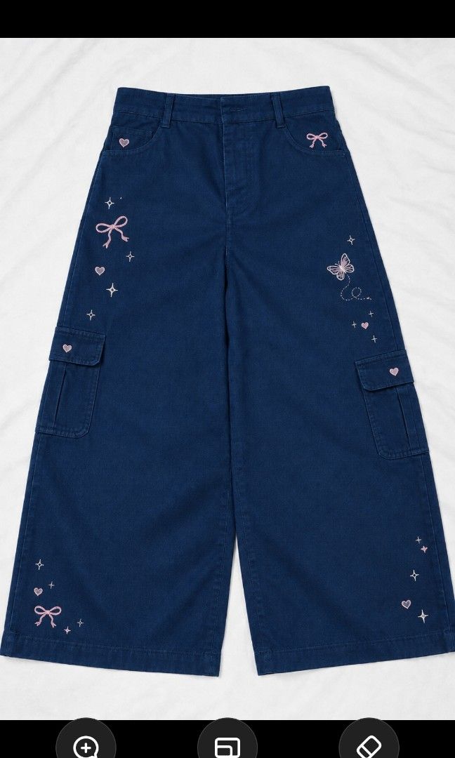 Baggy pants for your apo (Category: Jeans) located in Pandi. Submitted by jeffreysflores17 (Listing ID 1462835602, Image 2). Description: Gift your Apo a valuable pants. Long last. original fabric na kayang tumagal. presko at kumportable..