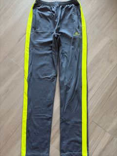 （分類：）位於 。 由 arching_garagesale 提交（商品編號 1462719597，圖片 1）。簡介： 。