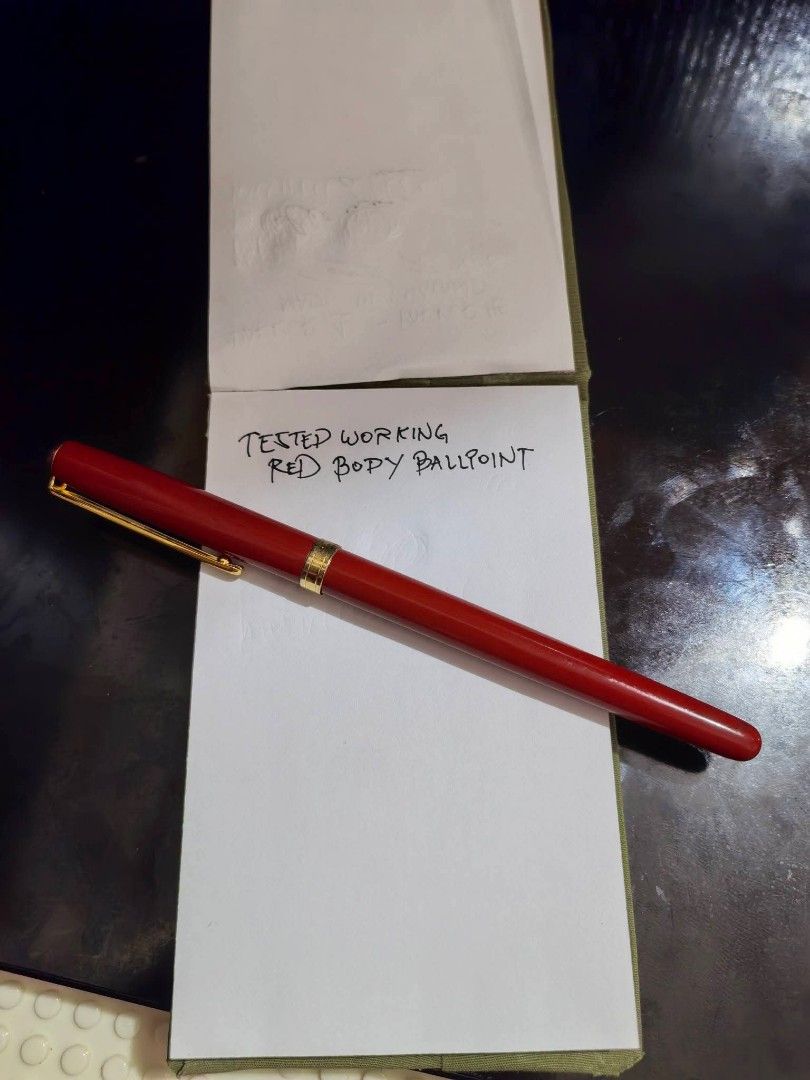 Ballpoint Pen (Category: Craft Supplies & Tools) located in Cebu City. Submitted by dudes_villanueva (Listing ID 1462816410, Image 3). Description: Ballpoint Pen 📌 In excellent writing condition..
