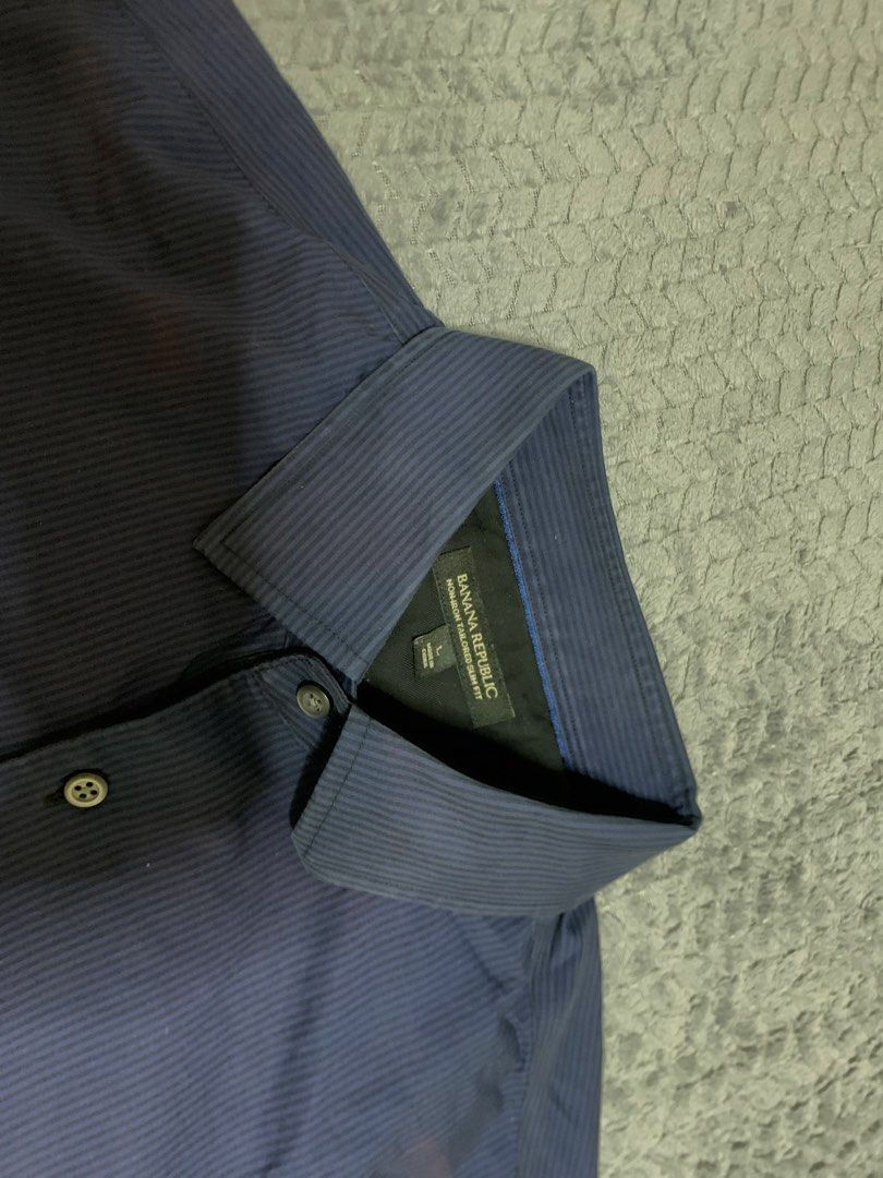 BANANA REPUBLIC NAVY BLUE POLO (Category: Formal Shirts) located in Bacolor. Submitted by mllrigwy (Listing ID 1462823133, Image 3). Description: ₱299 + sf Length 24 inch Waist/Width 22 inch Mop: gcash only! Large on tag Loc: Pampanga Color may vary due to lighting Payment First! Fixed price .