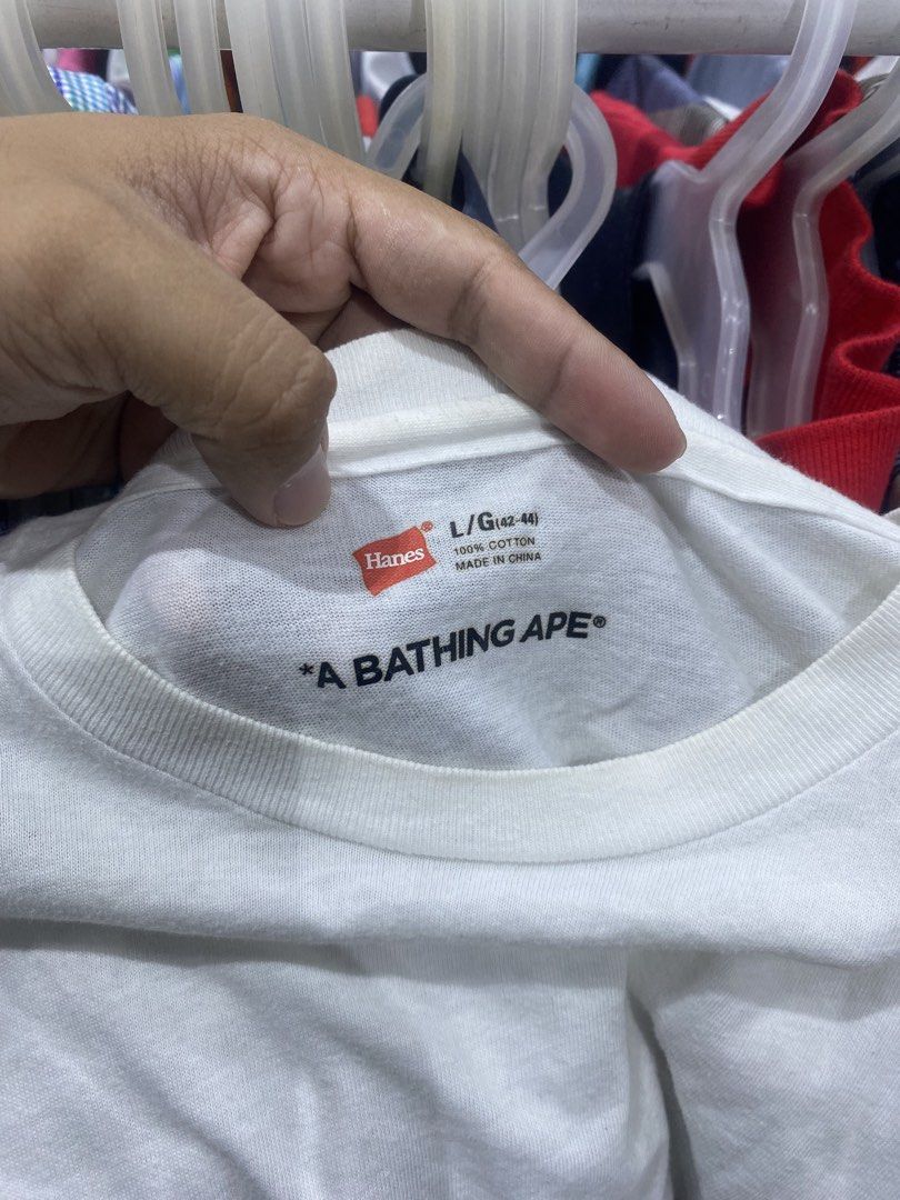 Bape hanes white tee (Category: Tshirts & Polo Shirts ) located in Legazpi City. Submitted by dimas_loot (Listing ID 1462837379, Image 2). Description: Bape white tee Size large No issue need wash 450 .